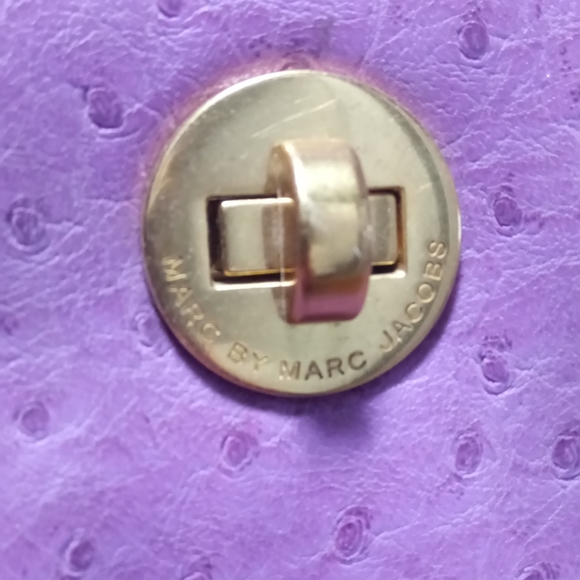 Marc by Marc Jacobs Ozzie Square Lucy Tote - Picture 7 of 7